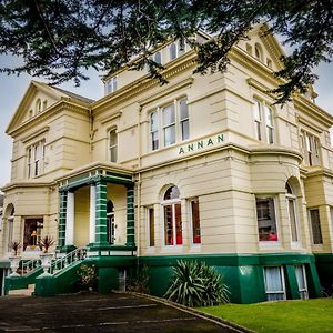 The Annan Hotel